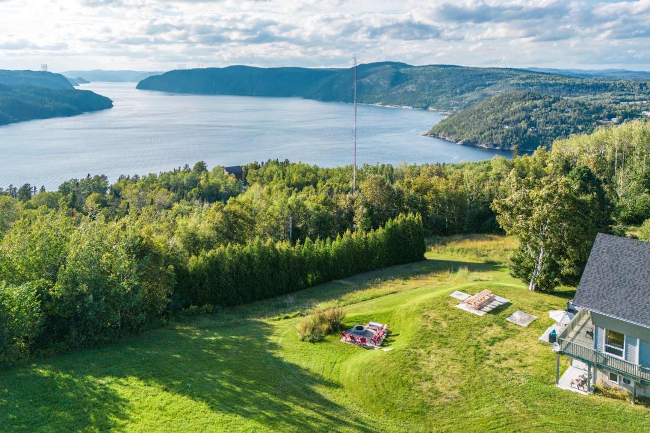 Montfjord - Chalets, Vue Spectaculaire Et Spa. Chantafjord #4 Sacre-Coeur Eksteriør billede