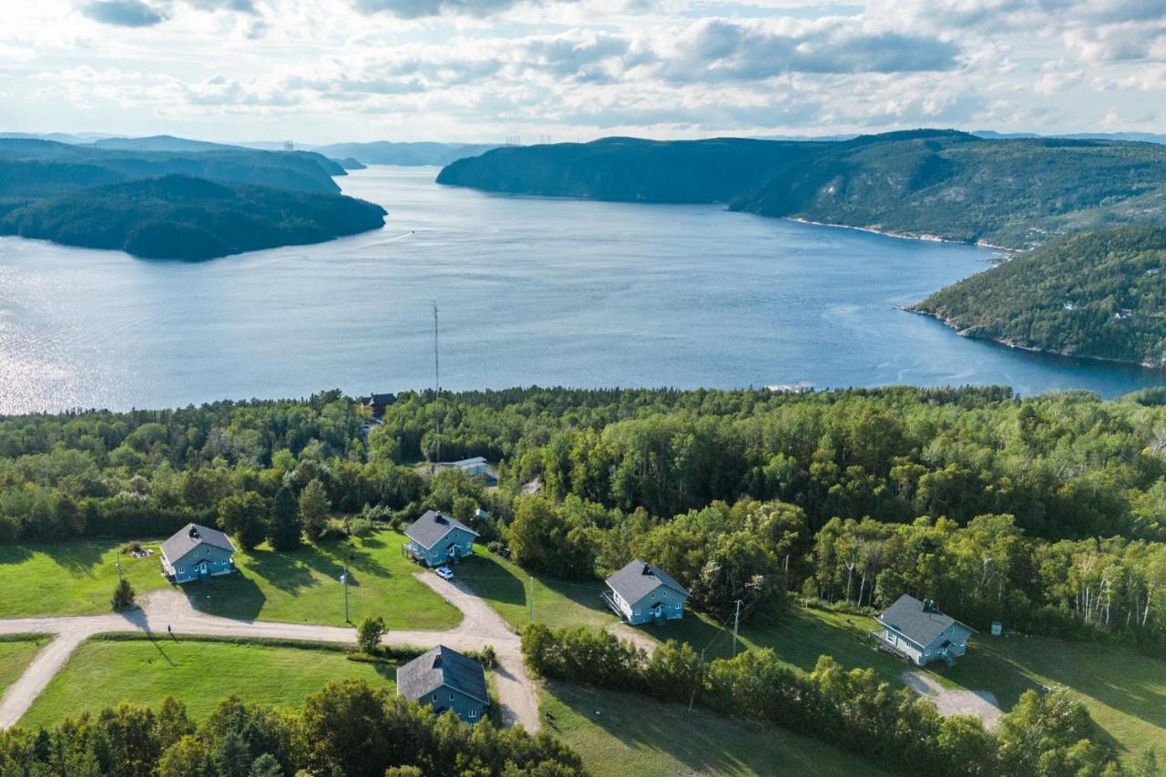 Montfjord - Chalets, Vue Spectaculaire Et Spa. Chantafjord #4 Sacre-Coeur Eksteriør billede