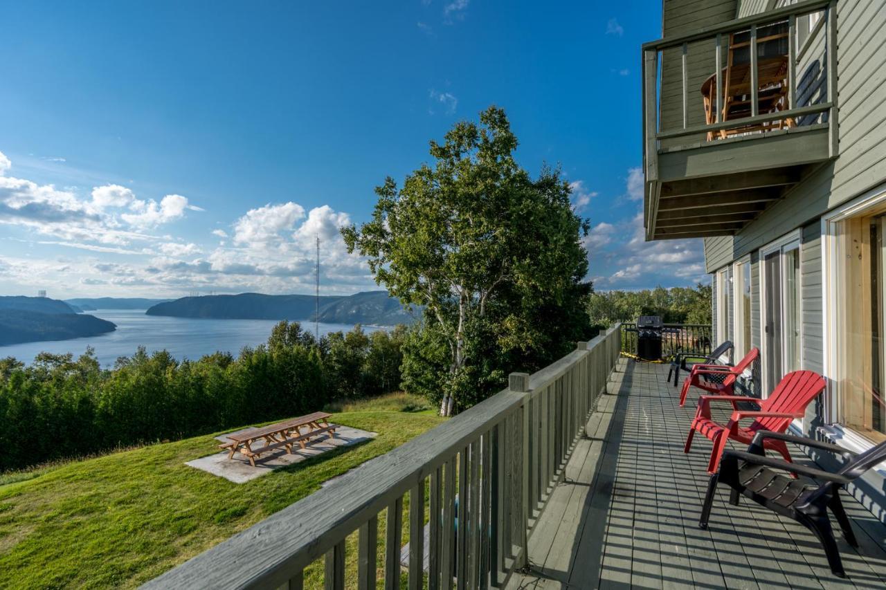 Montfjord - Chalets, Vue Spectaculaire Et Spa. Chantafjord #4 Sacre-Coeur Eksteriør billede